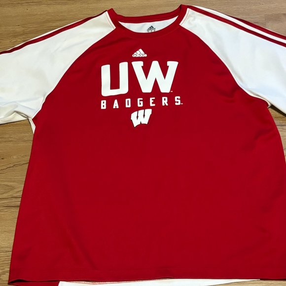 adidas Tops - ~~UW WISCONSIN BADGERS BUCKY UNISEX VINTAGE XL ADIDAS PULLOVER  BEST WISCONSIN